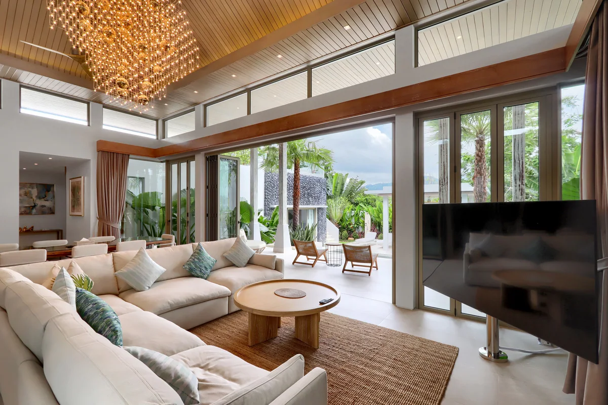 Botanica Lakeside 2: Living area