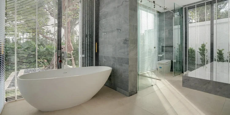 Botanica Wisdom: Bathroom interior
