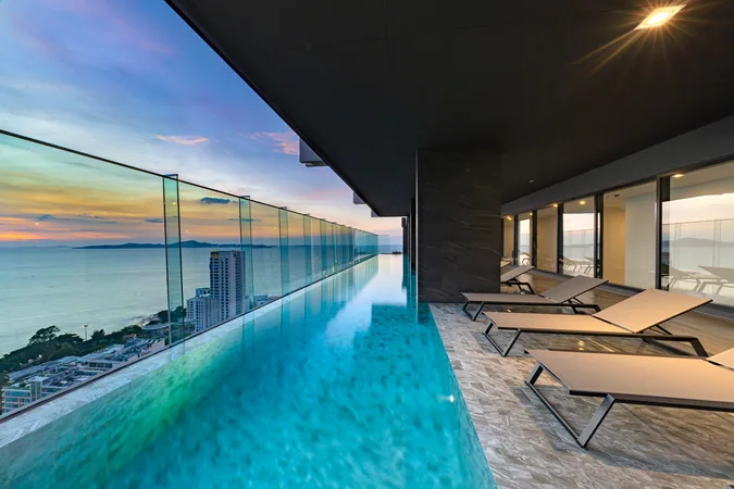 The Panora Pattaya: Swimming pool and surrounding deck