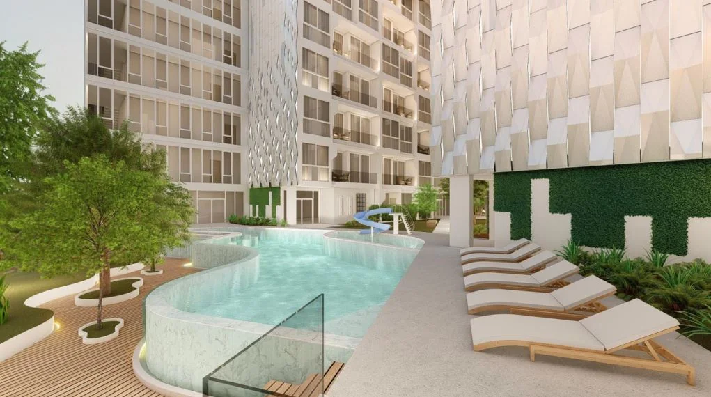 Utopia Urban: Swimming pool and surrounding deck