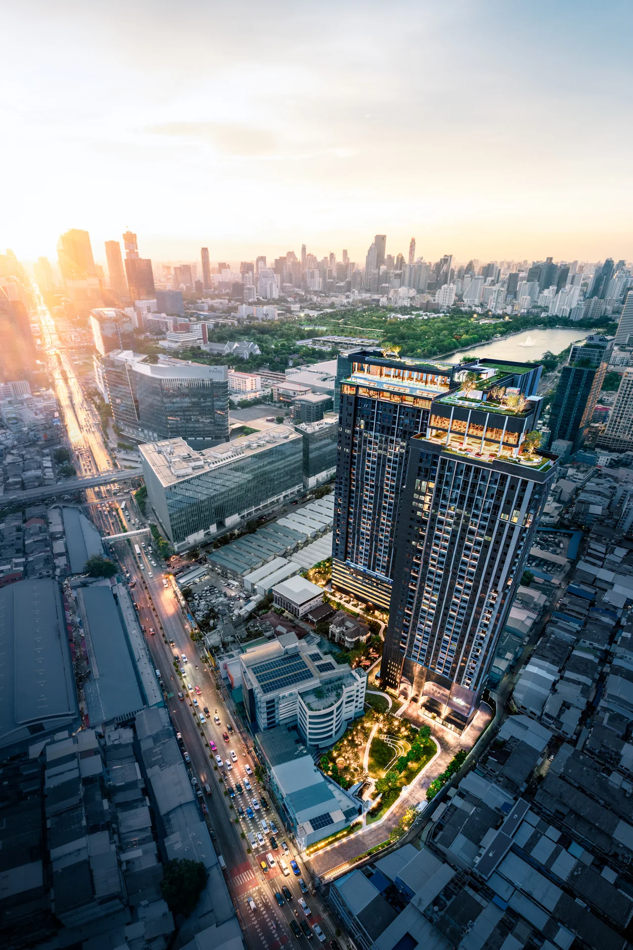 LIFE Rama 4-Asoke: representative developer photograph, not the offered unit.